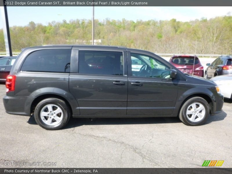 Brilliant Black Crystal Pearl / Black/Light Graystone 2012 Dodge Grand Caravan SXT