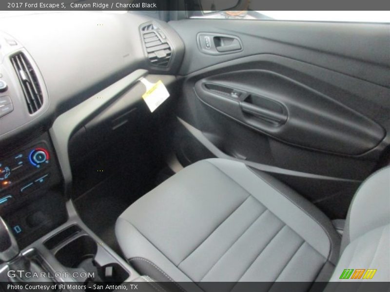 Canyon Ridge / Charcoal Black 2017 Ford Escape S