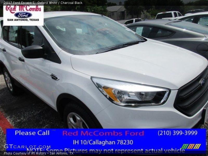 Oxford White / Charcoal Black 2017 Ford Escape S