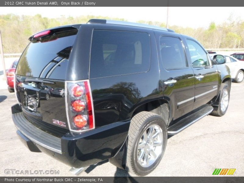 Onyx Black / Ebony 2012 GMC Yukon Denali AWD