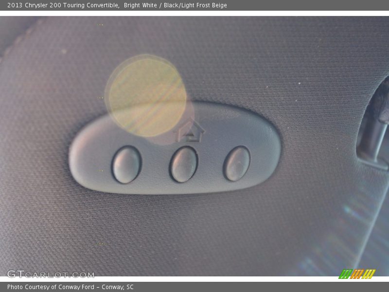 Bright White / Black/Light Frost Beige 2013 Chrysler 200 Touring Convertible