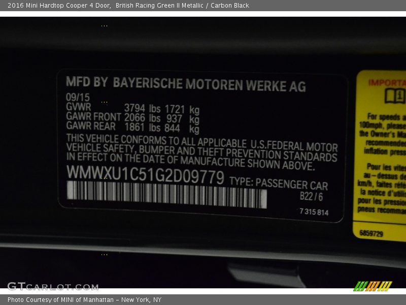British Racing Green II Metallic / Carbon Black 2016 Mini Hardtop Cooper 4 Door