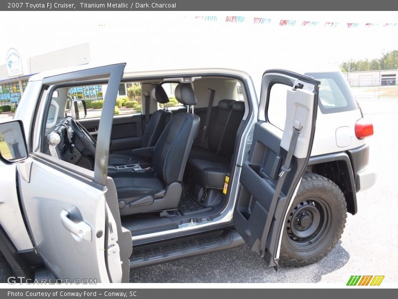 Titanium Metallic / Dark Charcoal 2007 Toyota FJ Cruiser