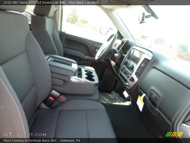 Onyx Black / Jet Black 2016 GMC Sierra 1500 SLE Double Cab 4WD