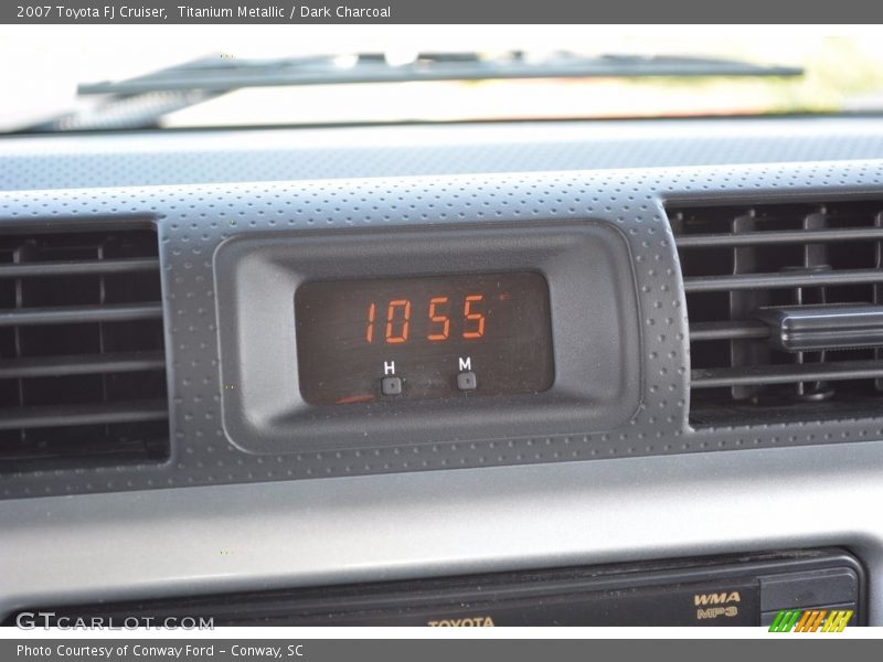 Titanium Metallic / Dark Charcoal 2007 Toyota FJ Cruiser