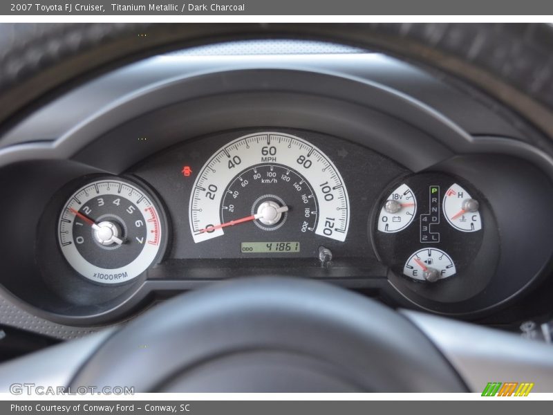 Titanium Metallic / Dark Charcoal 2007 Toyota FJ Cruiser