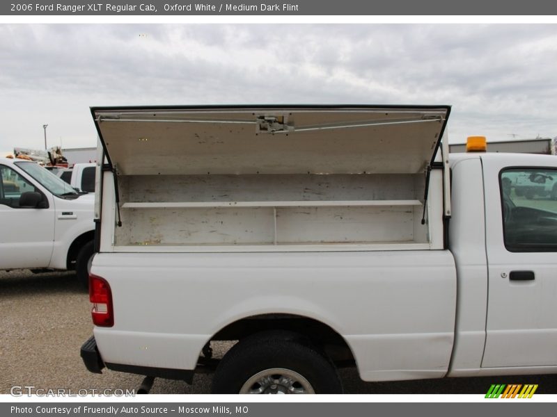 Oxford White / Medium Dark Flint 2006 Ford Ranger XLT Regular Cab