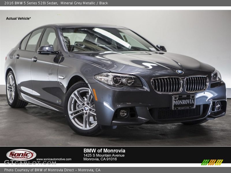 Mineral Grey Metallic / Black 2016 BMW 5 Series 528i Sedan