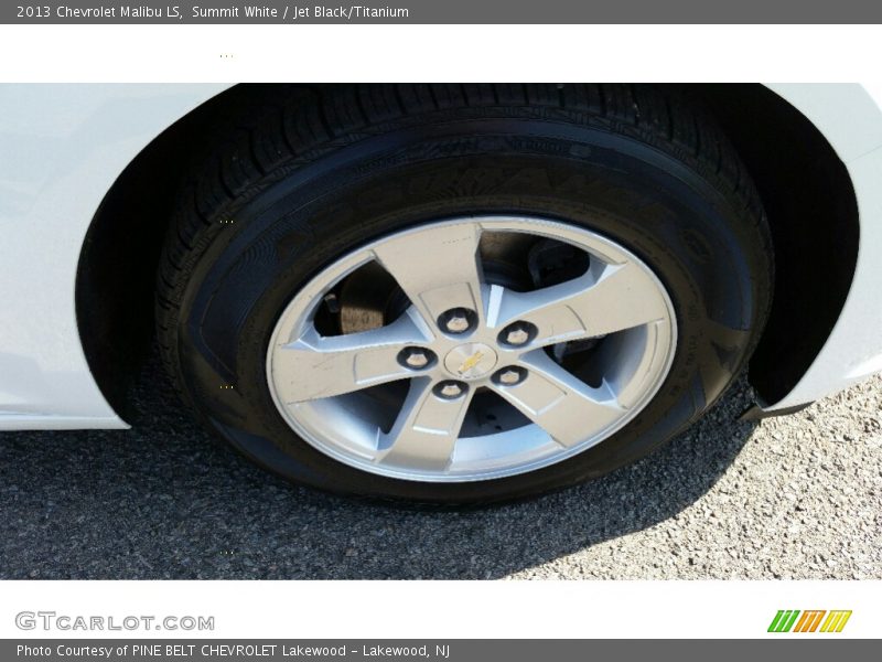 Summit White / Jet Black/Titanium 2013 Chevrolet Malibu LS