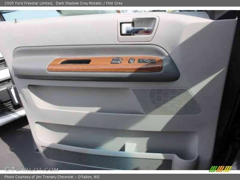 Dark Shadow Grey Metallic / Flint Grey 2005 Ford Freestar Limited