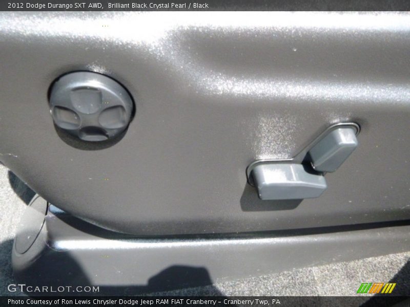 Brilliant Black Crystal Pearl / Black 2012 Dodge Durango SXT AWD