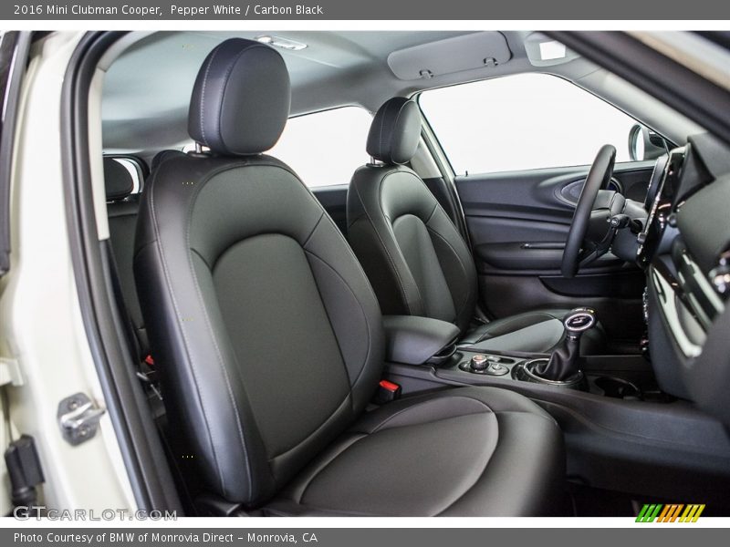 Pepper White / Carbon Black 2016 Mini Clubman Cooper
