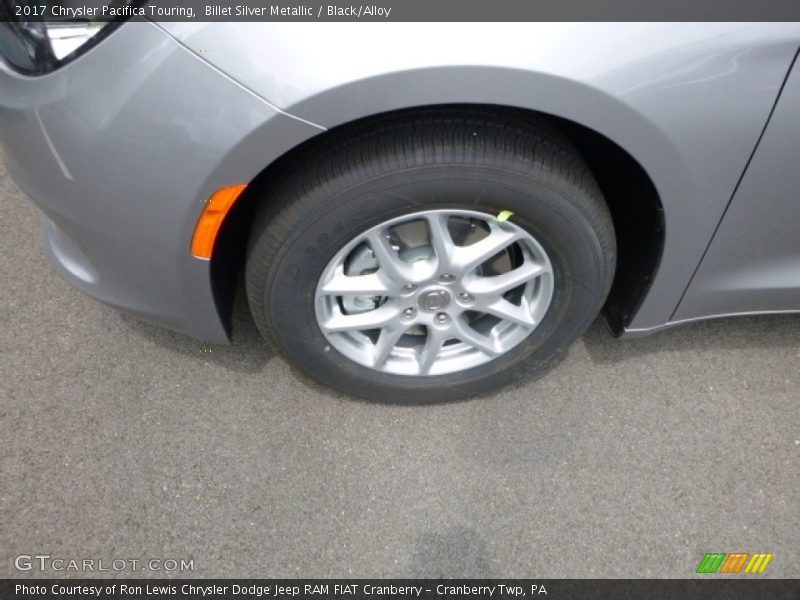 Billet Silver Metallic / Black/Alloy 2017 Chrysler Pacifica Touring