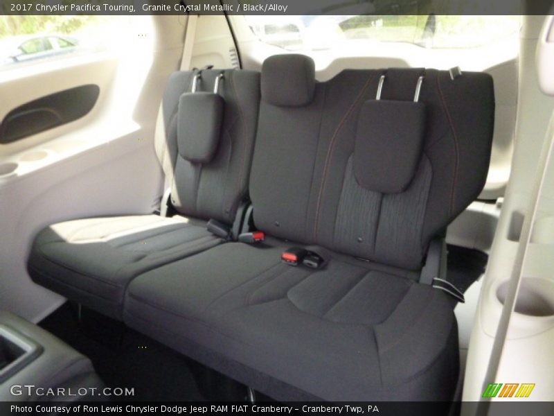 Granite Crystal Metallic / Black/Alloy 2017 Chrysler Pacifica Touring