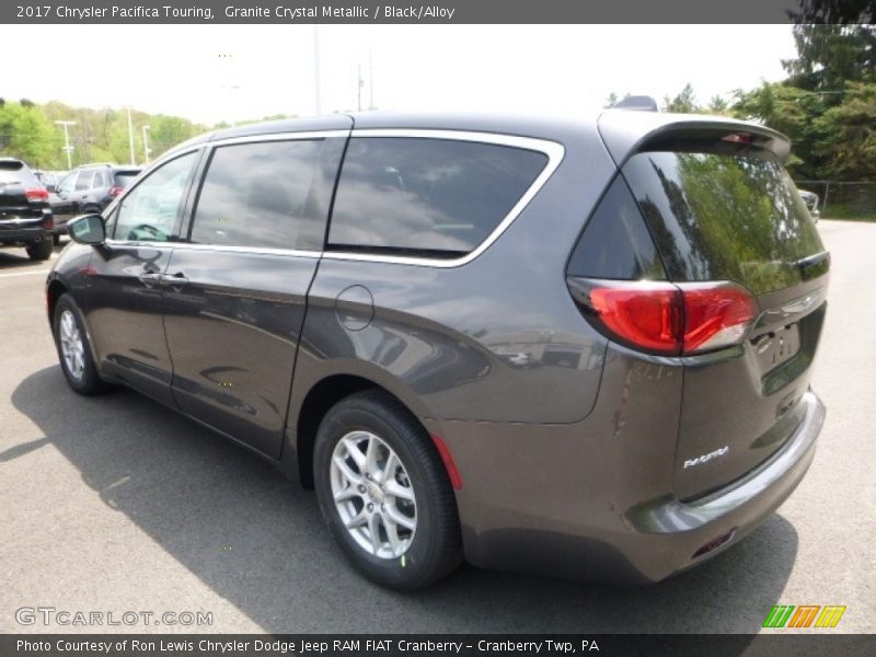 Granite Crystal Metallic / Black/Alloy 2017 Chrysler Pacifica Touring