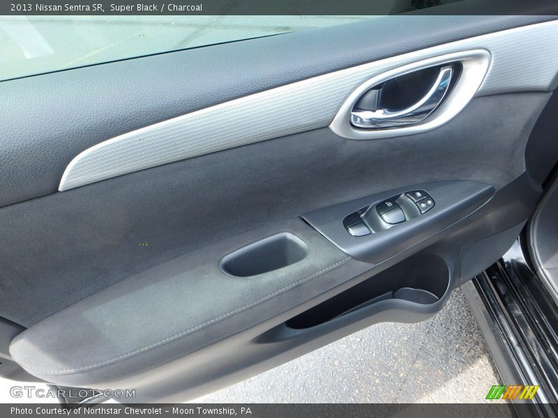 Super Black / Charcoal 2013 Nissan Sentra SR