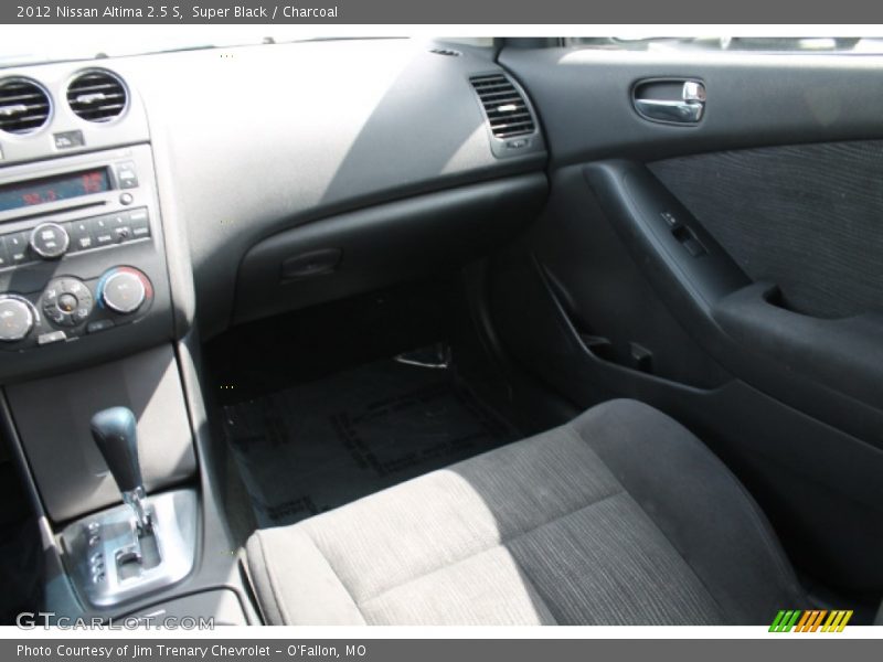 Super Black / Charcoal 2012 Nissan Altima 2.5 S