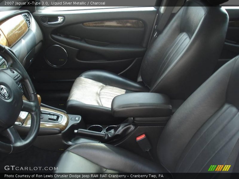 Liquid Silver Metallic / Charcoal 2007 Jaguar X-Type 3.0