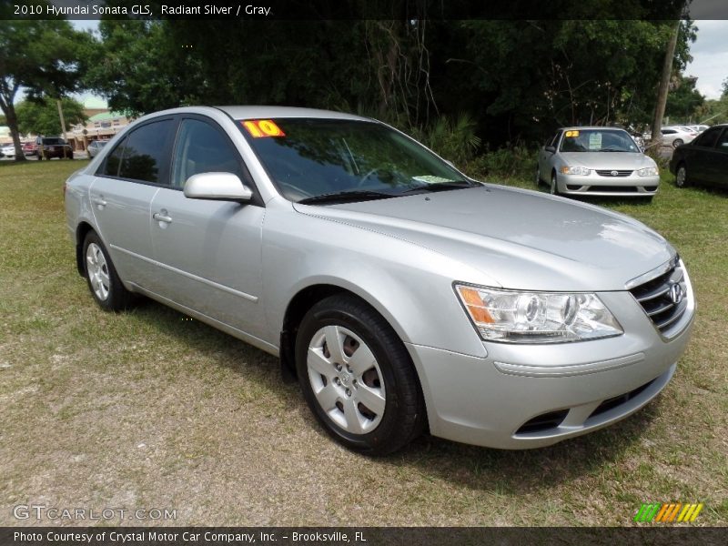 Radiant Silver / Gray 2010 Hyundai Sonata GLS