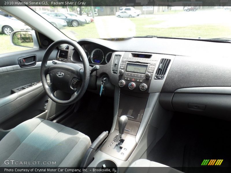 Radiant Silver / Gray 2010 Hyundai Sonata GLS