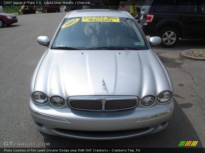 Liquid Silver Metallic / Charcoal 2007 Jaguar X-Type 3.0