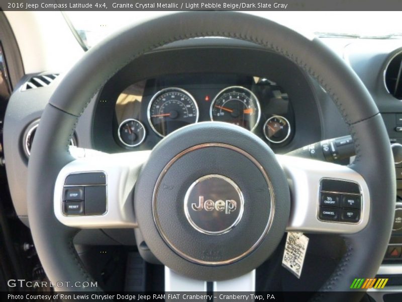Granite Crystal Metallic / Light Pebble Beige/Dark Slate Gray 2016 Jeep Compass Latitude 4x4