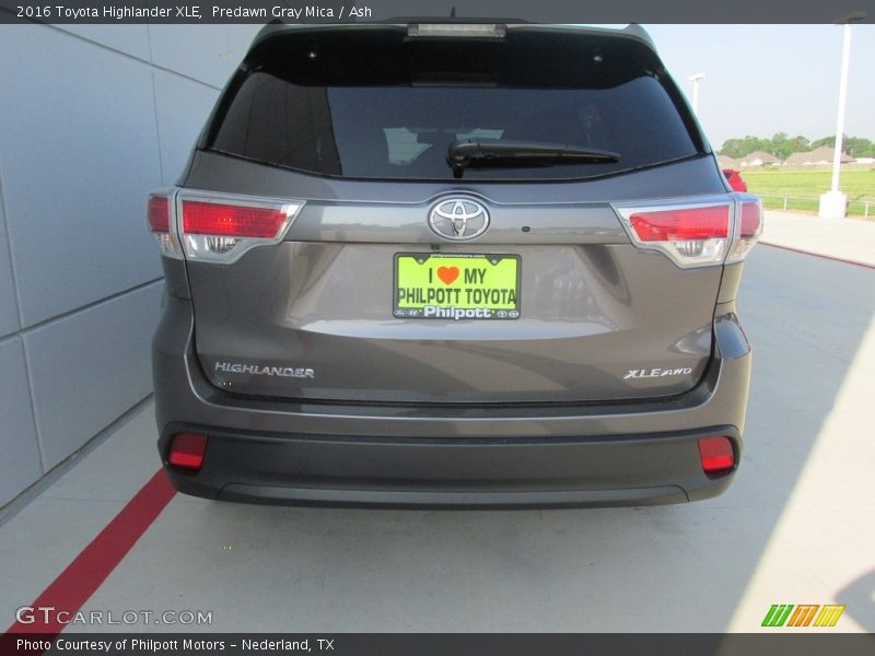 Predawn Gray Mica / Ash 2016 Toyota Highlander XLE