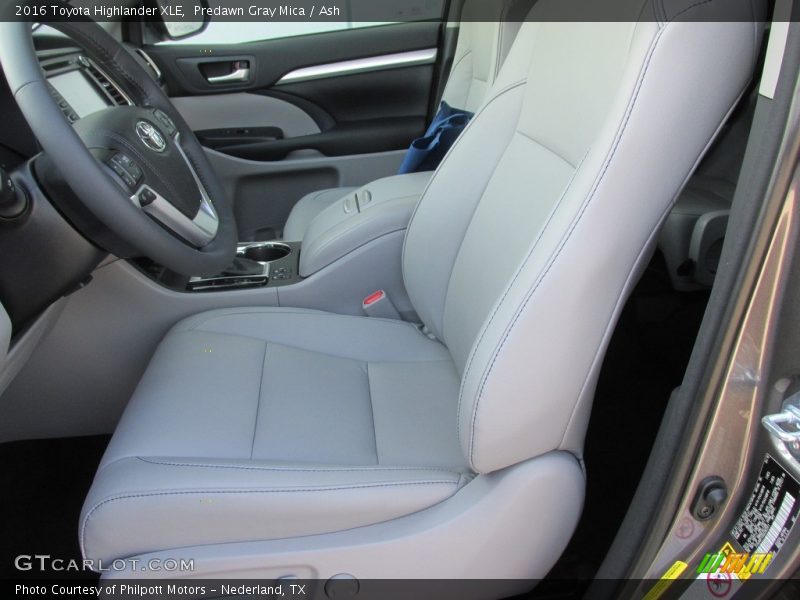Predawn Gray Mica / Ash 2016 Toyota Highlander XLE