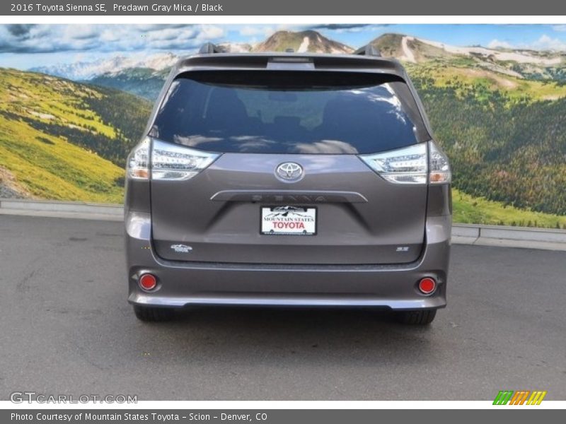 Predawn Gray Mica / Black 2016 Toyota Sienna SE