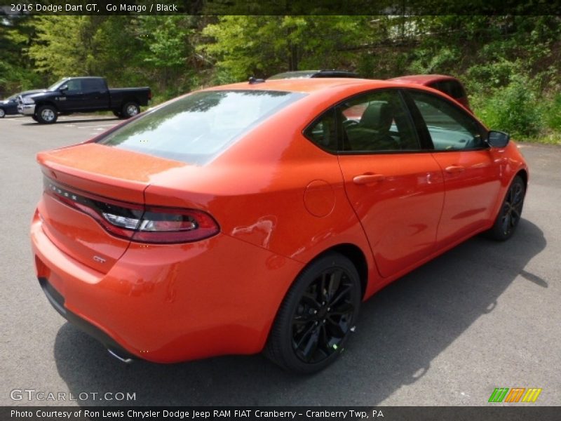 Go Mango / Black 2016 Dodge Dart GT
