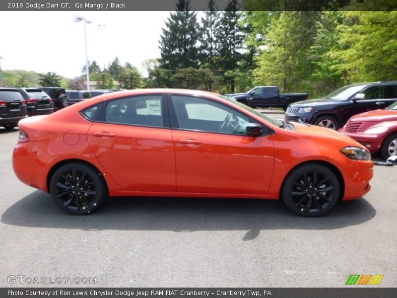 Go Mango / Black 2016 Dodge Dart GT