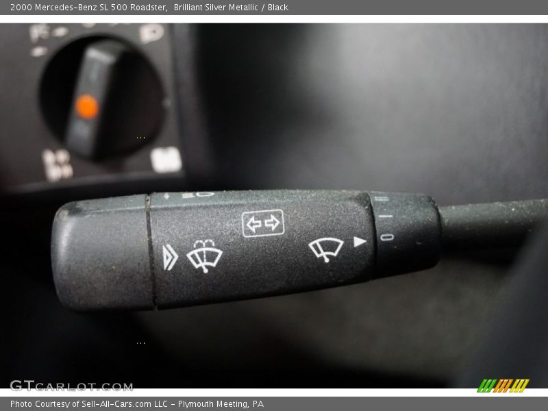 Brilliant Silver Metallic / Black 2000 Mercedes-Benz SL 500 Roadster