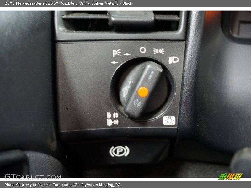 Brilliant Silver Metallic / Black 2000 Mercedes-Benz SL 500 Roadster