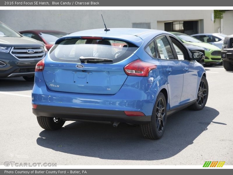 Blue Candy / Charcoal Black 2016 Ford Focus SE Hatch