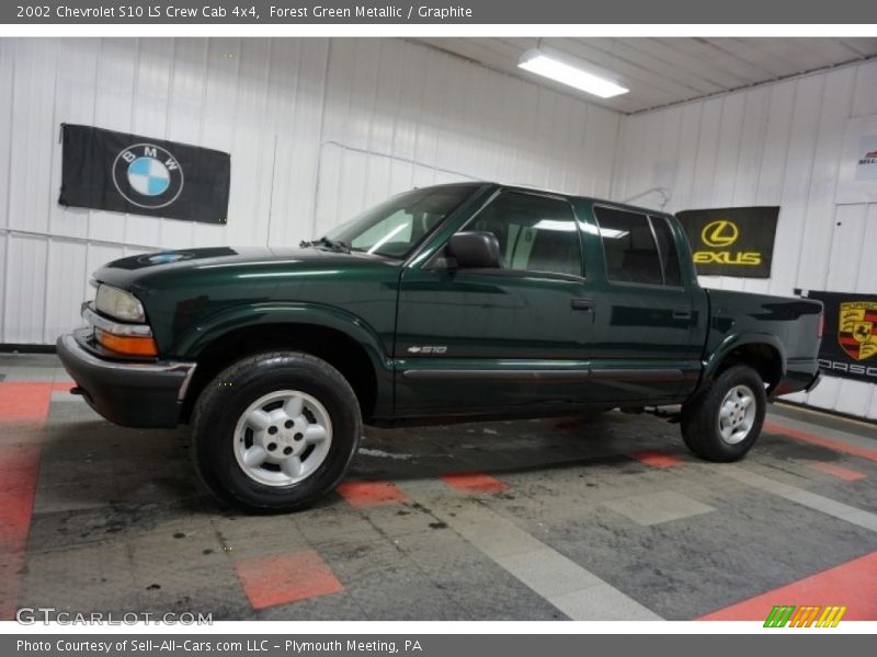 Forest Green Metallic / Graphite 2002 Chevrolet S10 LS Crew Cab 4x4