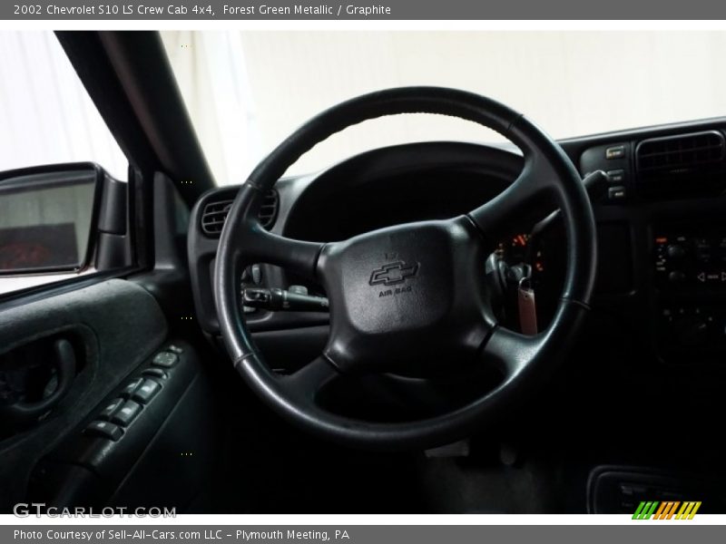 Forest Green Metallic / Graphite 2002 Chevrolet S10 LS Crew Cab 4x4
