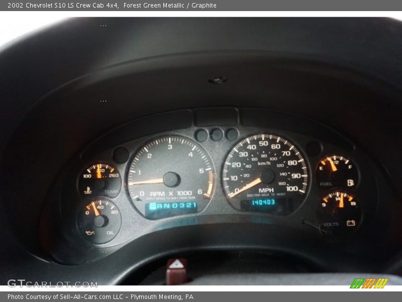 Forest Green Metallic / Graphite 2002 Chevrolet S10 LS Crew Cab 4x4