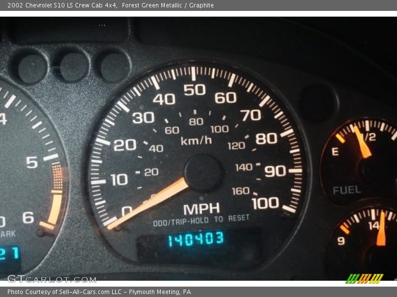 Forest Green Metallic / Graphite 2002 Chevrolet S10 LS Crew Cab 4x4
