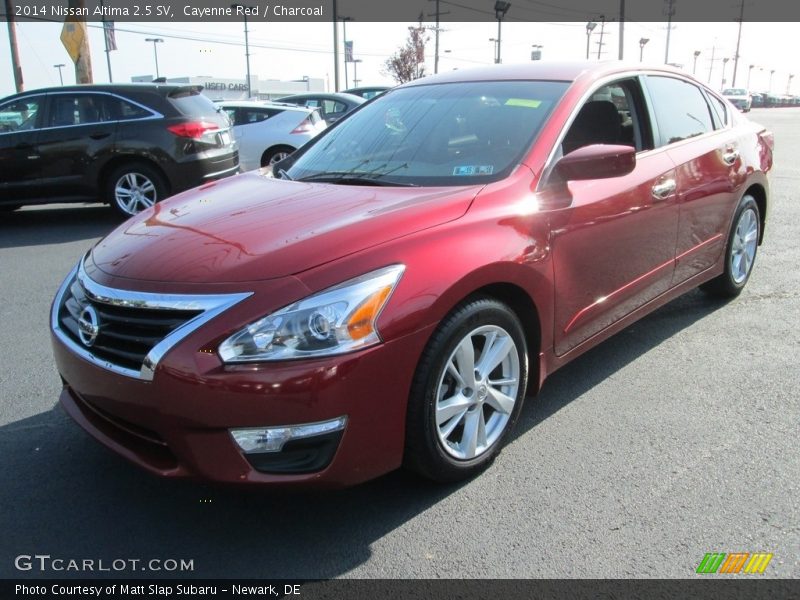 Cayenne Red / Charcoal 2014 Nissan Altima 2.5 SV