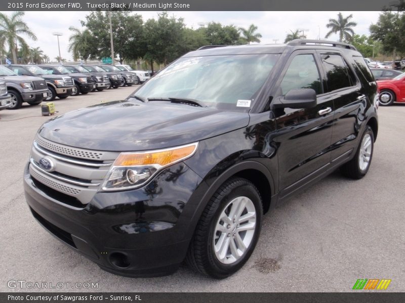 Tuxedo Black / Medium Light Stone 2015 Ford Explorer FWD