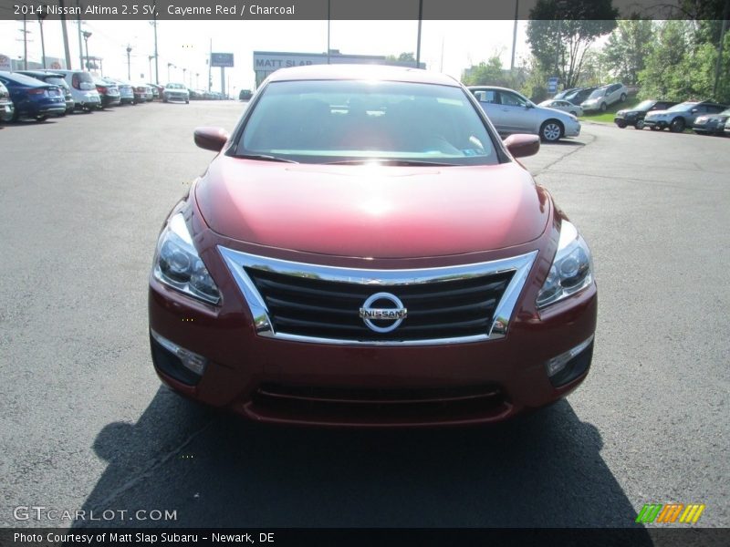 Cayenne Red / Charcoal 2014 Nissan Altima 2.5 SV