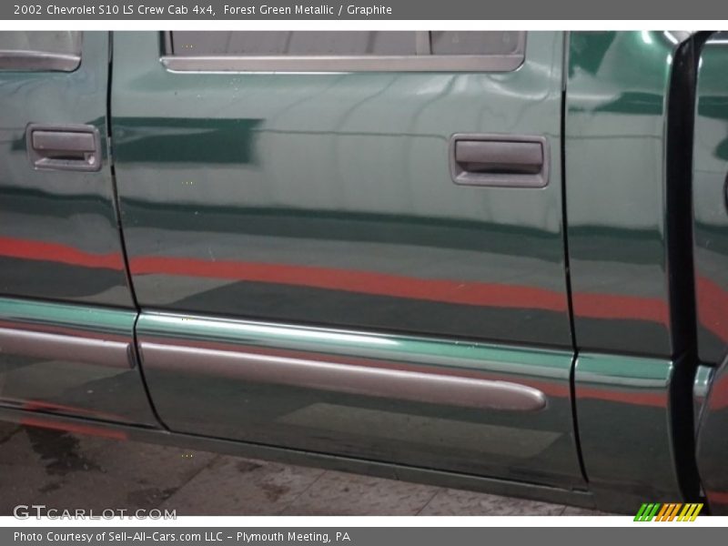 Forest Green Metallic / Graphite 2002 Chevrolet S10 LS Crew Cab 4x4