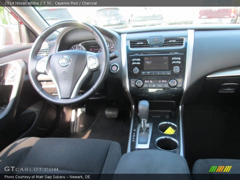 Cayenne Red / Charcoal 2014 Nissan Altima 2.5 SV