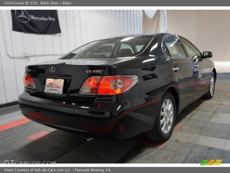 Black Onyx / Black 2004 Lexus ES 330