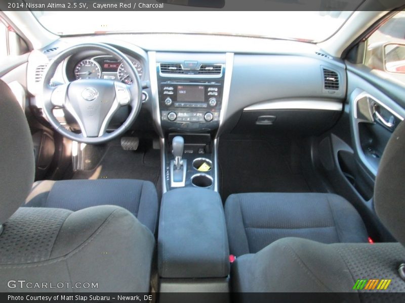 Cayenne Red / Charcoal 2014 Nissan Altima 2.5 SV