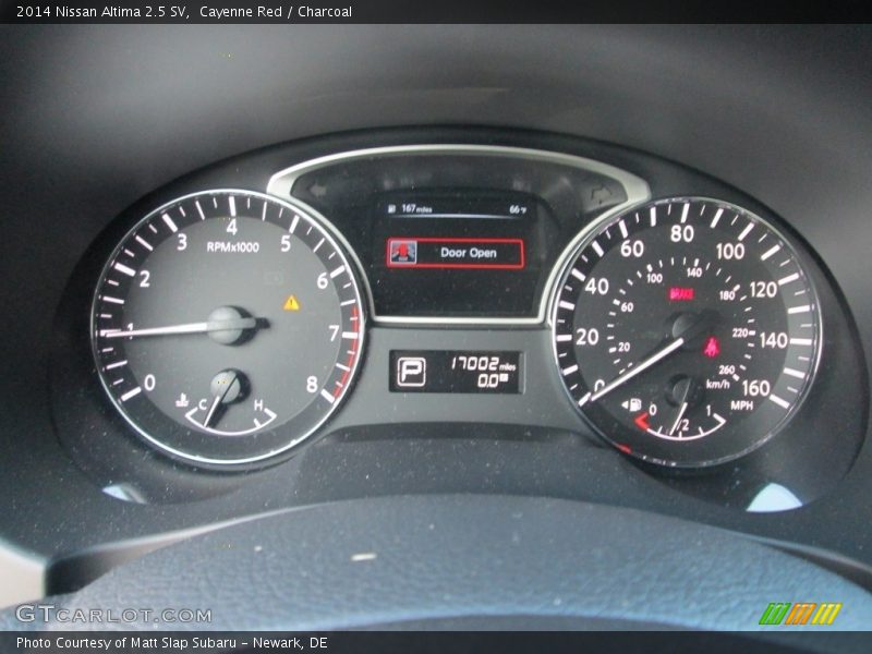 Cayenne Red / Charcoal 2014 Nissan Altima 2.5 SV