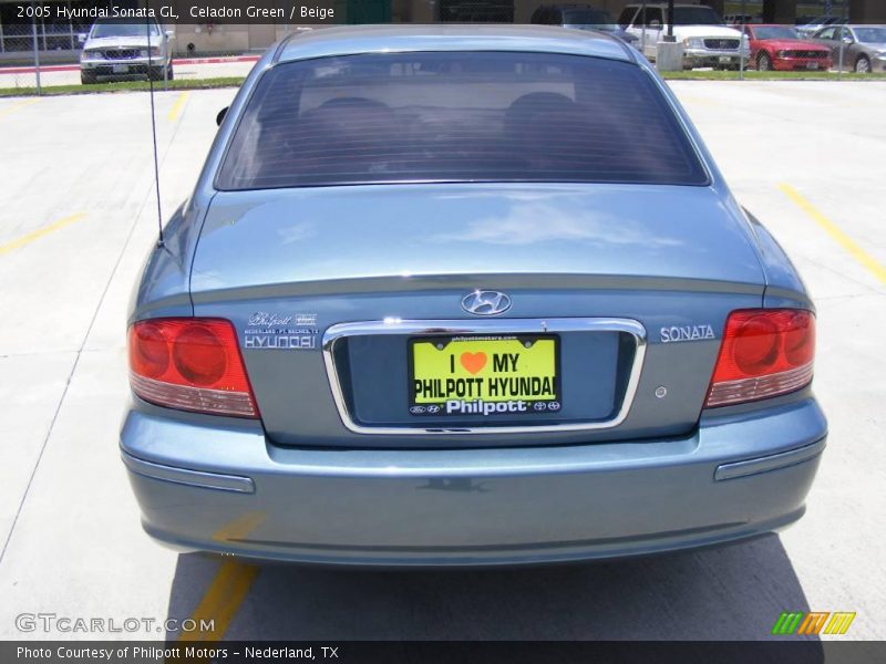 Celadon Green / Beige 2005 Hyundai Sonata GL