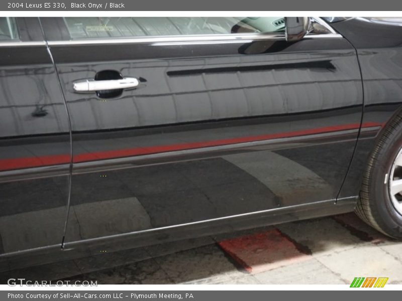 Black Onyx / Black 2004 Lexus ES 330