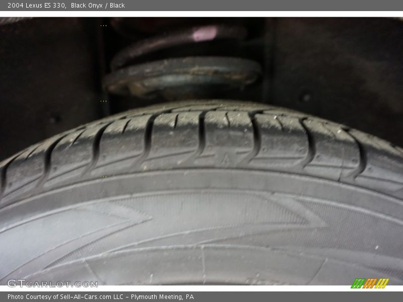 Black Onyx / Black 2004 Lexus ES 330