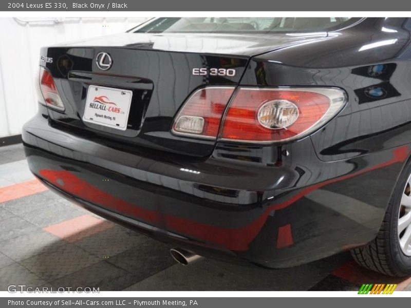 Black Onyx / Black 2004 Lexus ES 330